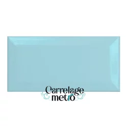 Carrelage metro 7,5x15 couleur bleu piscine biseauté