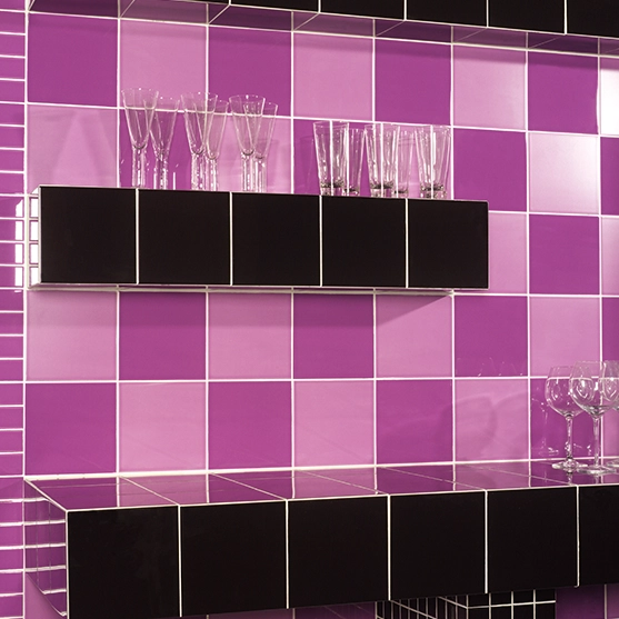 carrelage metro différent et original violet à deux tons de violet